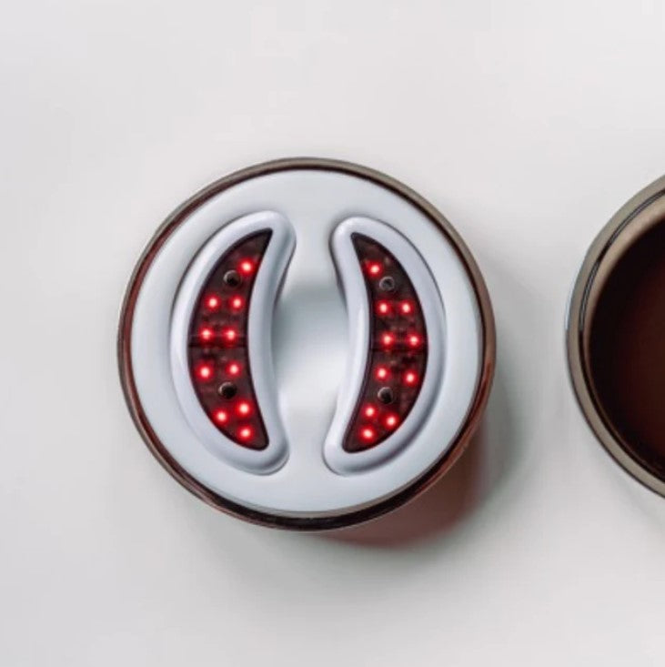 Embracing Radiance: Red Light Therapy's Anti-Aging Alchemy